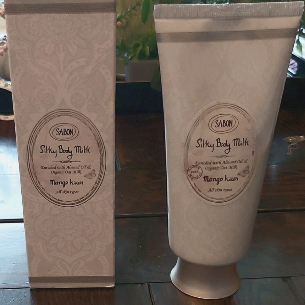 ♡SABON SILKY BODY MILK